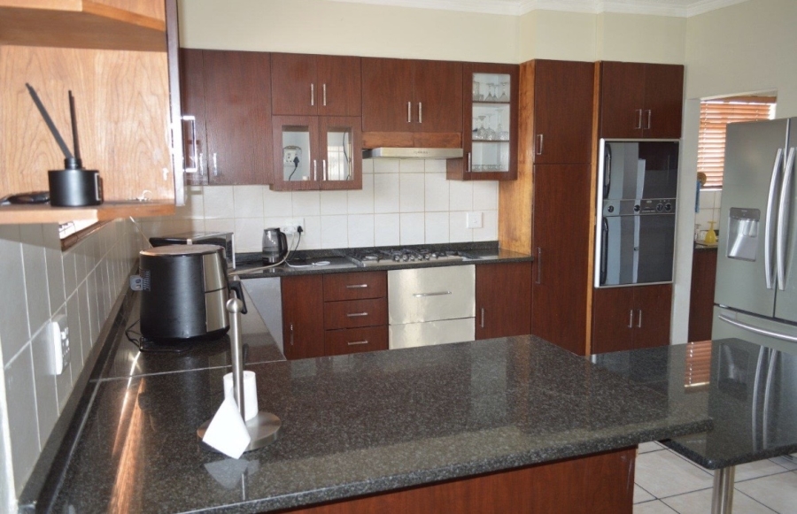 5 Bedroom Property for Sale in Doringkruin North West